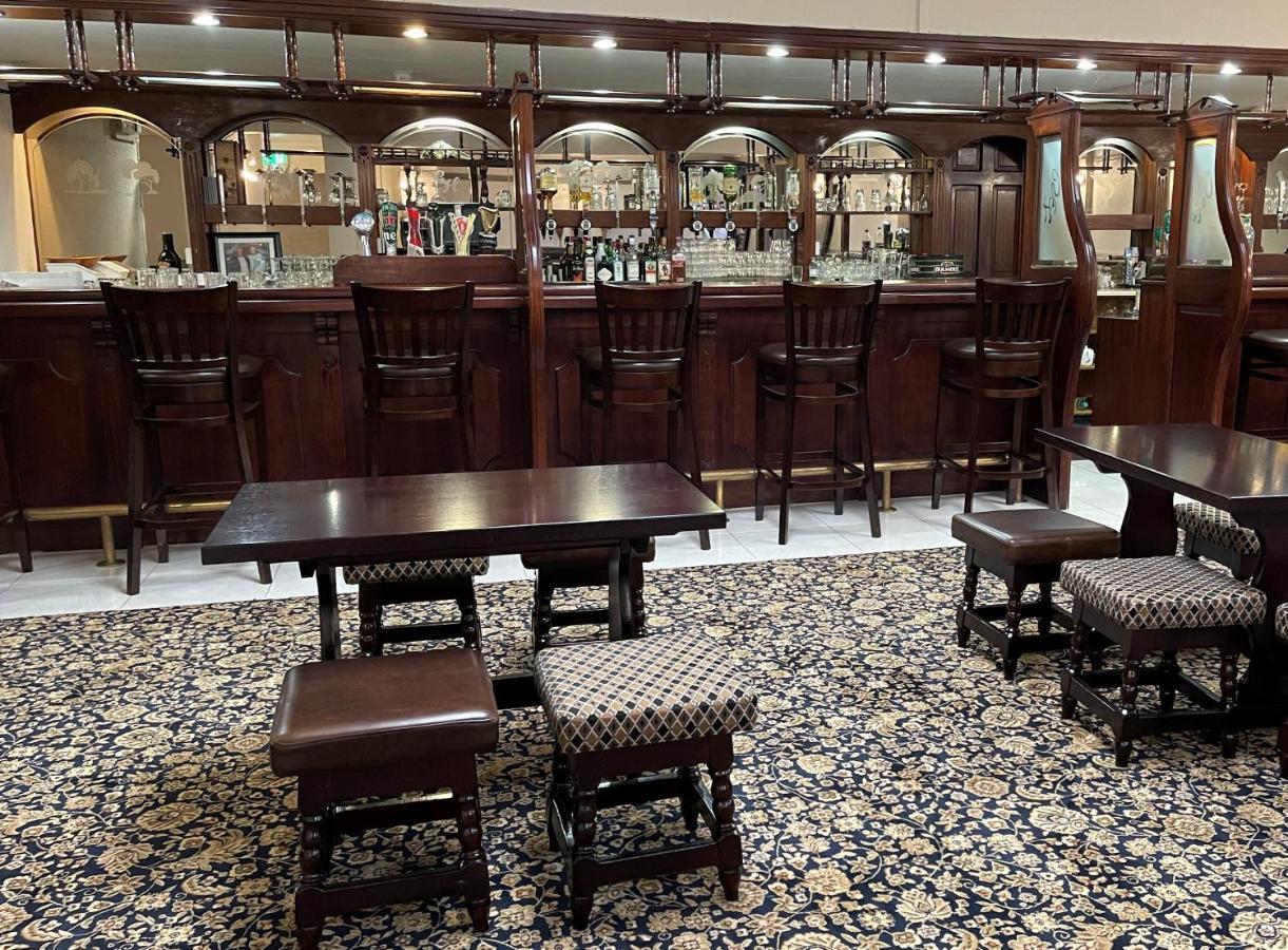Grand Hotel Moate Exterior foto